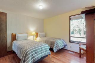 Meadows and Mountain Retreat - Little Oklahoma - 8