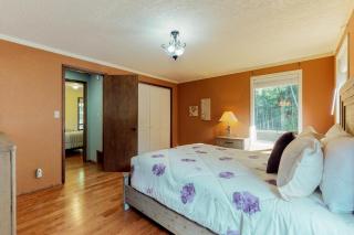 Meadows and Mountain Retreat - Little Oklahoma - 5