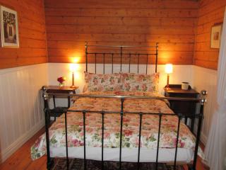 Nivani 1880's cottage - Port Fairy - 8