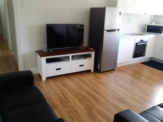Hampton Court Apartments - 3