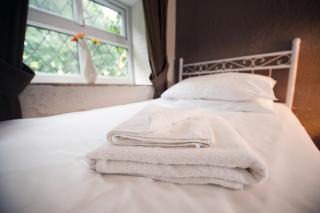 The Lantern Pike Inn - 4