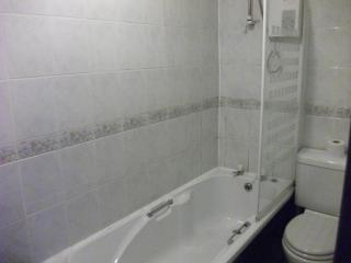 The Lantern Pike Inn - 2