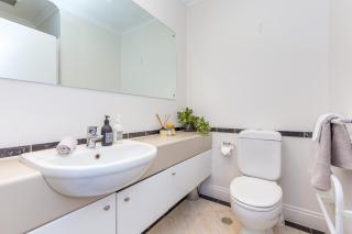Gorgeous Apartment! Nice Views, Pool and Gym. - Auckland - 9