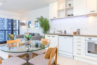 Gorgeous Apartment! Nice Views, Pool and Gym. - Auckland - 7