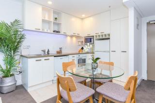 Gorgeous Apartment! Nice Views, Pool and Gym. - Auckland - 5