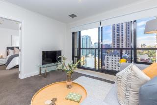 Gorgeous Apartment! Nice Views, Pool and Gym. - Auckland - 4