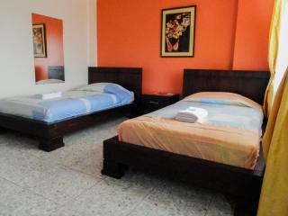 Hostal La Rosa Otavalo - Otavalo - 3