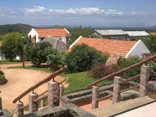 Kadambavanam Ethnic Village Resort - Pālamedu - 6