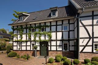 Malerwinkel Hotel - Bergisch Gladbach - 3