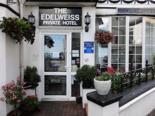 Edelweiss Guest House - Douglas - 5