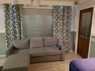 Arctic Red House - 5