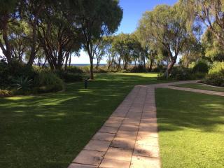 Geographe Bay Apartment - Busselton - 3