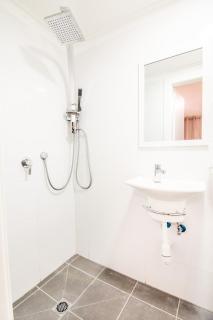 Asher's Apartments - 1