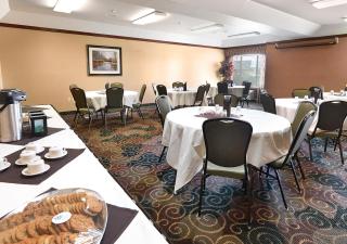 Crystal Inn Hotel & Suites - Salt Lake City - 4