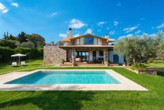 Blue & Green View Villa - Asgourou - 0