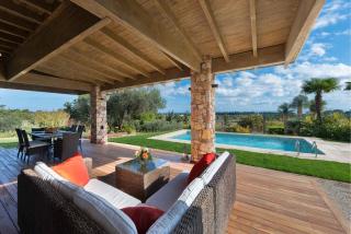 Blue & Green View Villa - 9