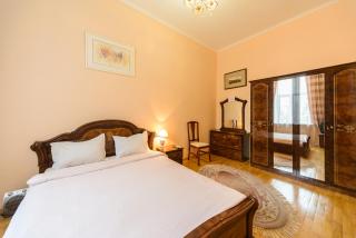 Kiev Centre Opera Apartments - 2