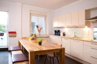 Barcelona Bed & Breakfast - Düsseldorf - 9