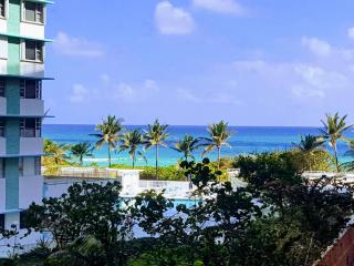Luxury Beach Resort - HORA RENTALS - 8