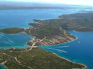 House on the island of Pasman - Neviđane - 9