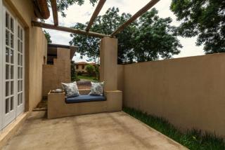 Pierneef's Kraal - 2