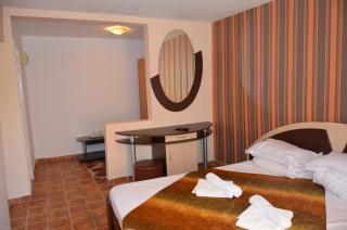 Club de Vacanta Corabia Piratilor - Family Resort Mamaia Nord - 2