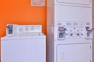 Americas Best Value Inn Eugene - Eugene - 1