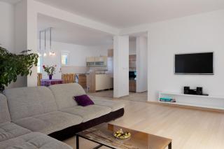 Villa Mermaid Your Croatian Haven with Luxury Pool and Scenic Views - Podstrana - 5
