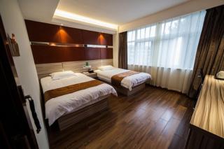 JUNYI Hotel Jiangsu Yancheng Tinghu District Jinying International Shopping Center - Yancheng - 8
