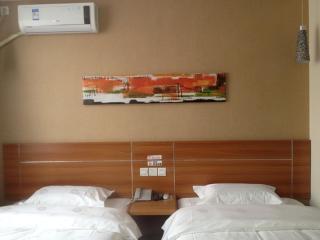 Thank Inn Chain Hotel Hebei Langfang the 6th Street - Langfang - 2