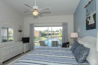 Falling Waters - Naples - 3