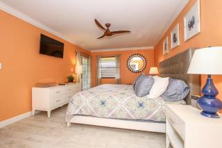 Park Shore Resort, 3rd Floor, Bldg. E - Naples - 1