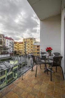 Stylish Apartments close to Eden Garden - Prague - 1
