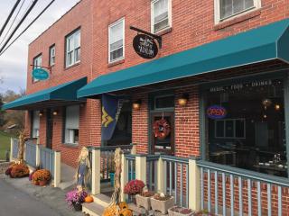 The Escape - Lewisburg - 9