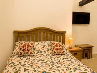 The Three Gables - Stratford-upon-Avon - 7