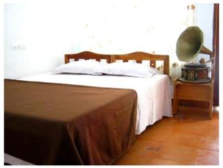Nallathanka Nest Homestay - Kumarakom - 9