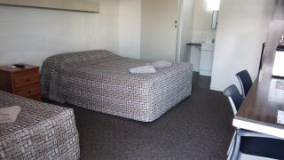 Monto Colonial Motor Inn - 4