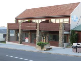 Leigh Apartments - Leigh - 1