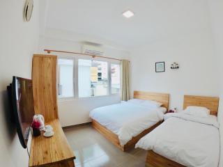 Phan Anh Hotel - Bui Vien Walking Street - Ho Chi Minh - 2