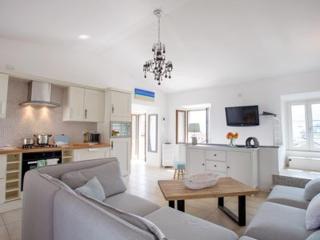 VECCHIA LUNA APARTMENT LENNO with Pool by Italian Apartments - 9