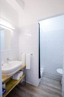 Hôtel Le Grand Bleu - Saint-Gilles-les-Bains - 1