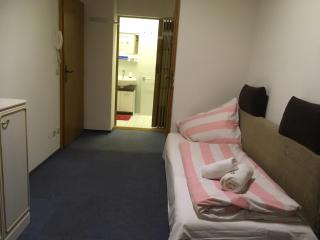Single Room in Warmbad - Villach - 2