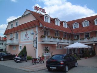 Hotel Rittinger - Bonyhád - 9