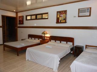 Oceana Hotel & Beach Resort - Puerto Galera - 4
