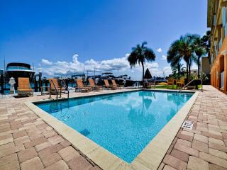 Island Key Condos 302 - Clearwater Beach - 1