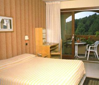 Mas de Vence - Hotel-Restaurant - Vence - 3