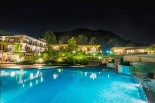 Upper Deck Resort - Stay and Relax at the Highest Peak Lonavala - Lonavala - 2
