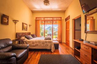 Lake Front Suite at Los Elementos - Santa Cruz La Laguna - 7