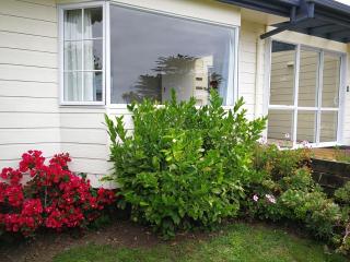 Mont's Cottage - Awatuna - 1
