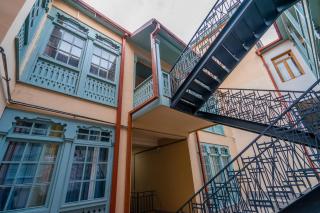 8 Rooms Apartotel On Meidan - Tbilisi - 9